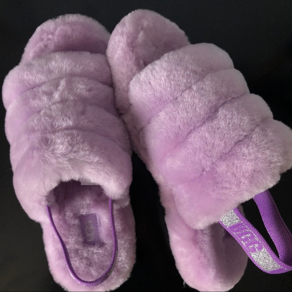 SOLD. Ugg’s slippers - Picture 3 of 4